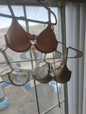 Chantelle 3 Bra Bundle!!! All size 32B, All Best Sellers!!! NWT and NWOT